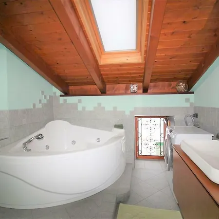Apartamento Giglio Con Bellissima Vista Lago Ameno